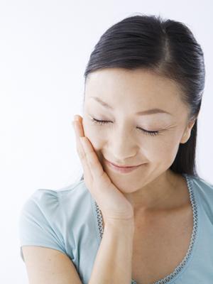 「天神で見つける理想の審美歯科：美しい口元を手に入れるための完全ガイド」