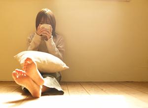 二重まぶたになるための施術について